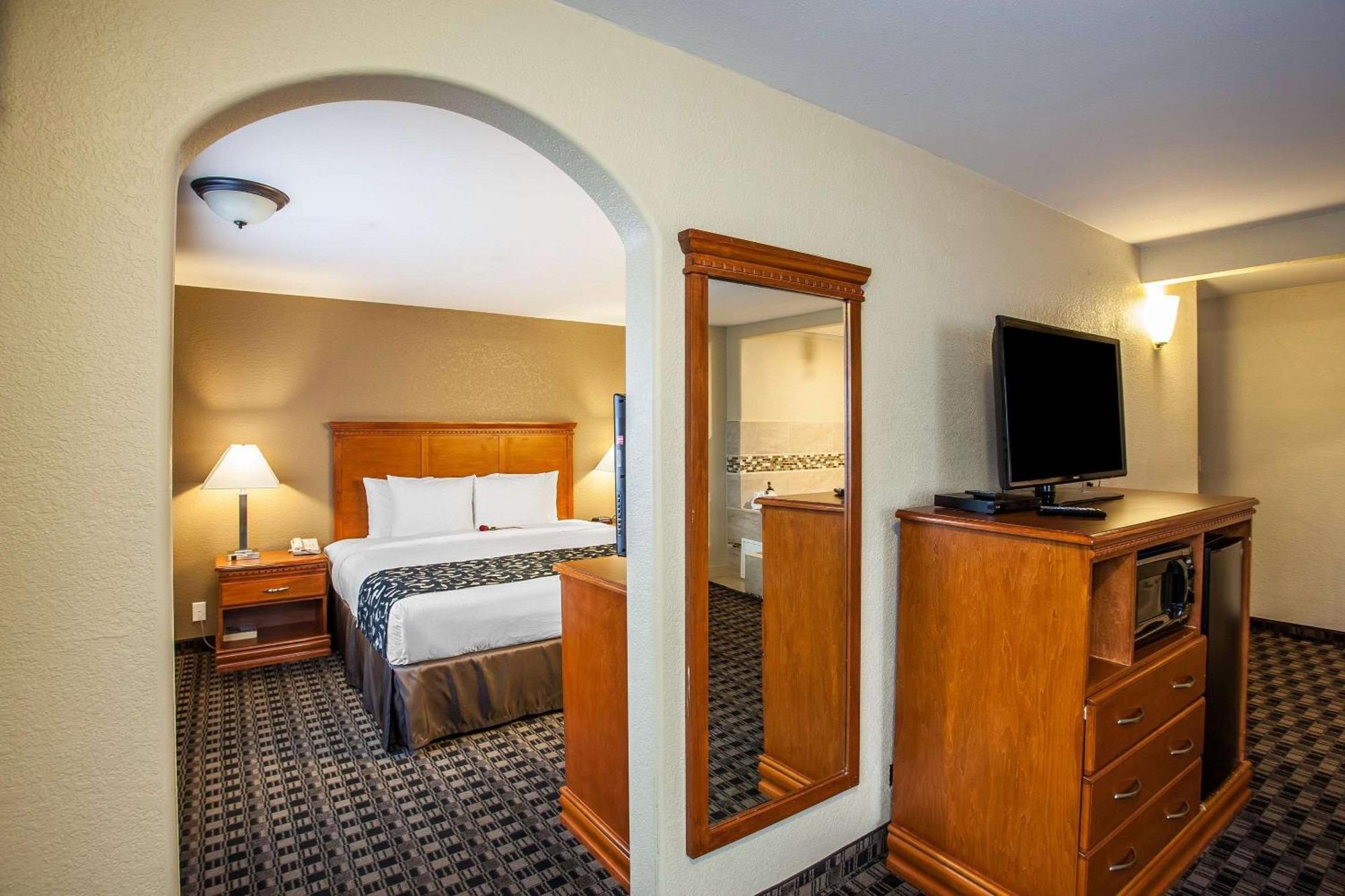 Clarion Inn Renton-Seattle Buitenkant foto