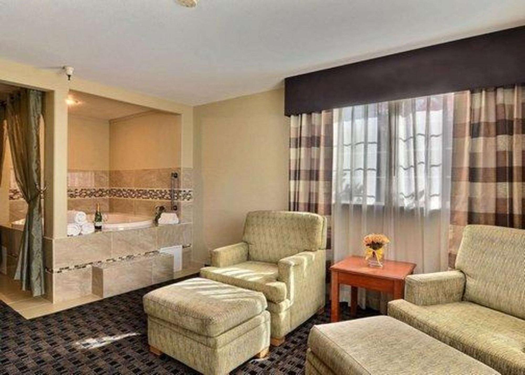 Clarion Inn Renton-Seattle Buitenkant foto