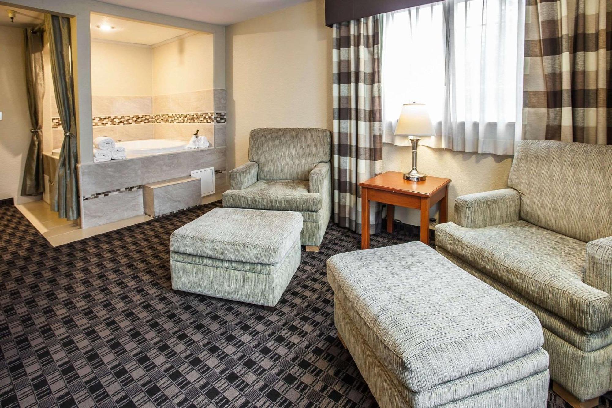 Clarion Inn Renton-Seattle Buitenkant foto